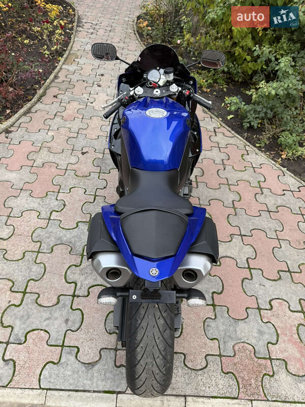 Спортбайк Yamaha R1 2009 в Зіньківі фото 19 Спортбайк Yamaha R1 2009 в Зіньківі