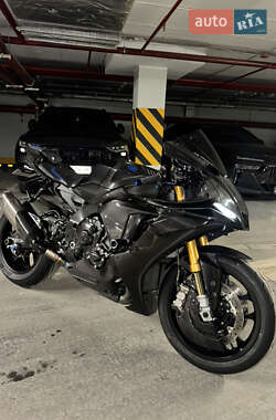 Спортбайк Yamaha R1M 2023 в Києві