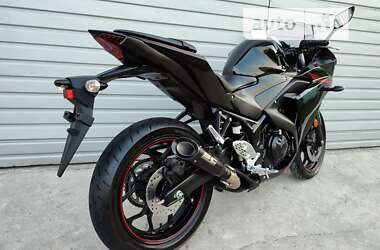 Спортбайк Yamaha R3 2015 в 
