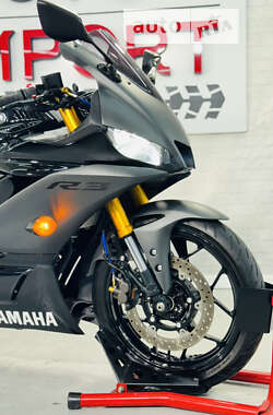 Спортбайк Yamaha R3 2019 в 