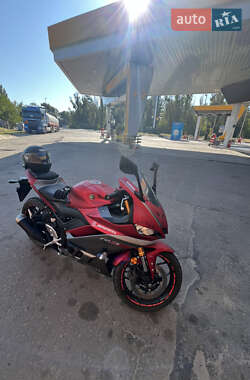 Мотоцикл Спорт-туризм Yamaha R3 2019 в 