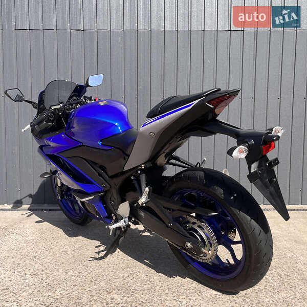Спортбайк Yamaha R3 2021 в Марганце