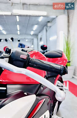 Спортбайк Yamaha R3 2015 в 