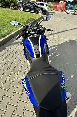Спортбайк Yamaha R3 2015 в 