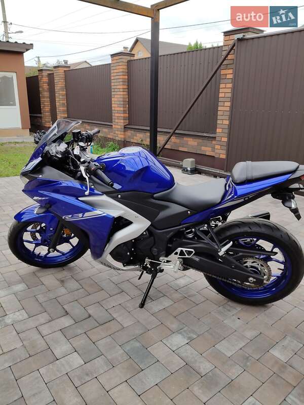 Спортбайк Yamaha R3 2017 в Белогородке фото 2 Спортбайк Yamaha R3 2017 в Белогородке