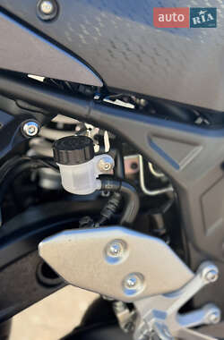 Мотоцикл Без обтекателей (Naked bike) Yamaha R3 2023 в 