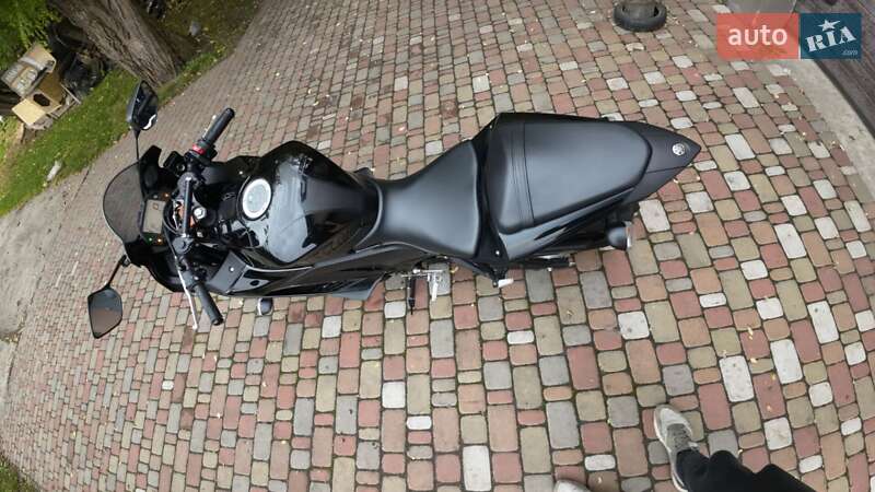 Спортбайк Yamaha R3 2021 в Украинке
