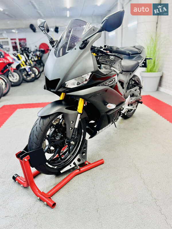 Спортбайк Yamaha R3 2019 в Одессе