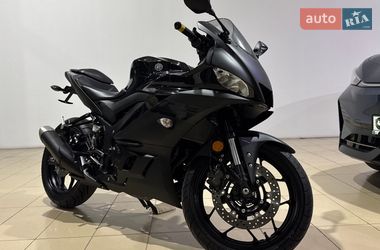 Спортбайк Yamaha R3 2022 в Киеве
