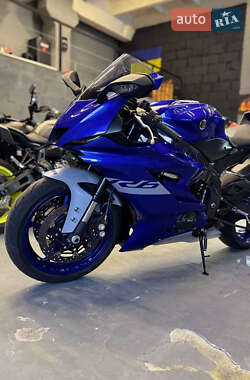 Спортбайк Yamaha R6 2020 в 