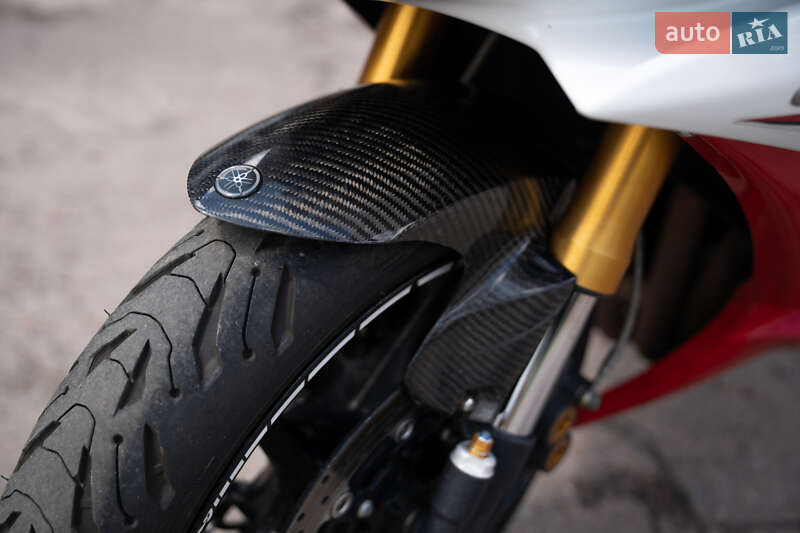 Спортбайк Yamaha R6 2007 в Киеве