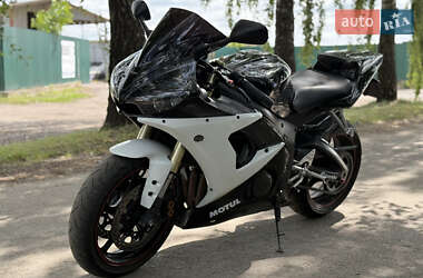 Спортбайк Yamaha R6 2007 в Дубно
