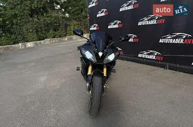 Спортбайк Yamaha R6 2007 в 