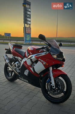 Спортбайк Yamaha R6 2002 в Виннице