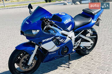 Спортбайк Yamaha R6 2002 в Львове