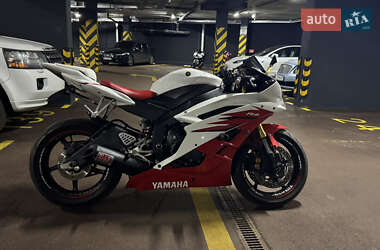 Спортбайк Yamaha R6 2007 в 