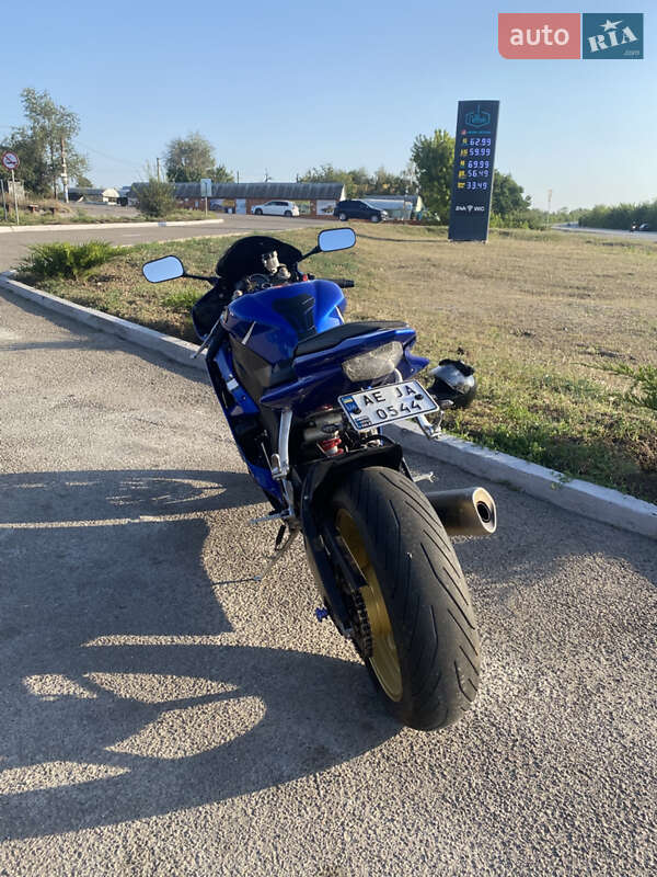 Спортбайк Yamaha R6 2006 в Днепре