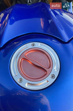 Спортбайк Yamaha R6 2006 в 
