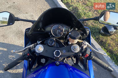 Спортбайк Yamaha R6 2006 в 