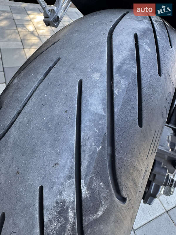 Спортбайк Yamaha R6 2004 в Новомосковську фото 21 Спортбайк Yamaha R6 2004 в Новомосковську