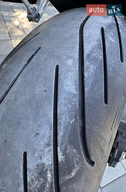 Спортбайк Yamaha R6 2004 в 