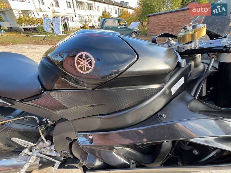 Спортбайк Yamaha R6 2007 в Миргороді фото 20 Спортбайк Yamaha R6 2007 в Миргороді