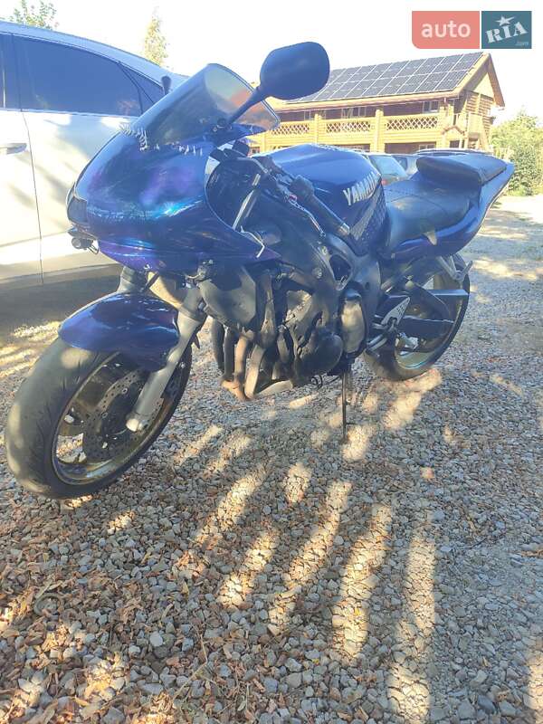 Спортбайк Yamaha R6 2003 в Кривом Роге