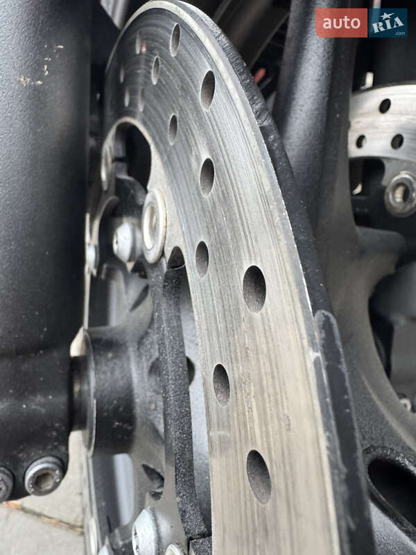 Спортбайк Yamaha R6 2003 в Новомосковске