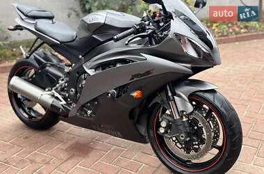 Спортбайк Yamaha R6 2013 в Сновську