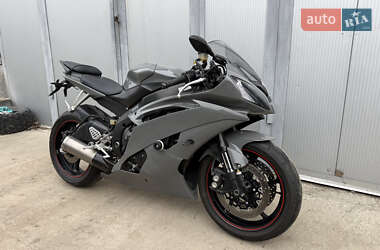 Спортбайк Yamaha R6 2014 в Киеве