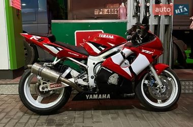 Спортбайк Yamaha R6 2002 в Киеве