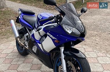 Спортбайк Yamaha R6 2002 в Виннице