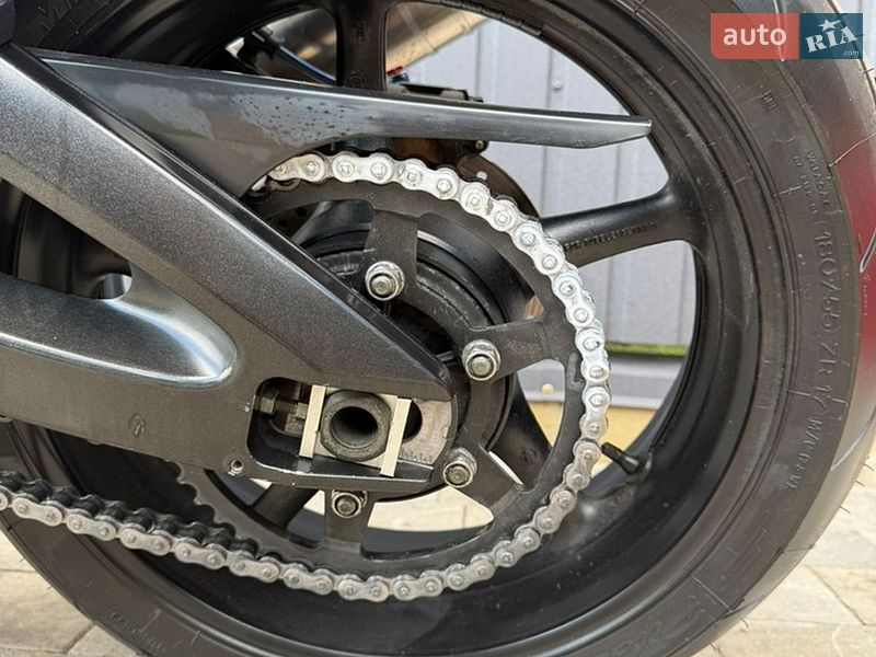 Спортбайк Yamaha R6 2003 в Новомосковске фото 15 Спортбайк Yamaha R6 2003 в Новомосковске