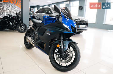 Спортбайк Yamaha R7 2021 в Киеве