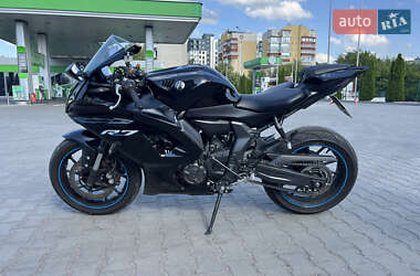 Спортбайк Yamaha R7 2022 в Виннице