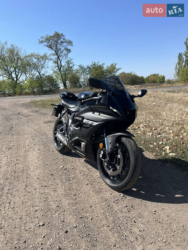 Спортбайк Yamaha R7 2024 в Дніпрі фото 7 Спортбайк Yamaha R7 2024 в Дніпрі