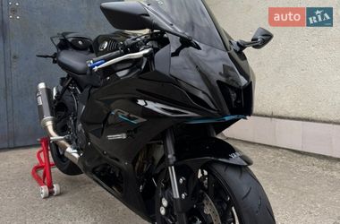 Спортбайк Yamaha R7 2022 в Трускавці