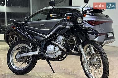 Мотоцикл Кросс Yamaha Serow 2006 в Киеве фото Мотоцикл Кросс Yamaha Serow 2006 в Киеве