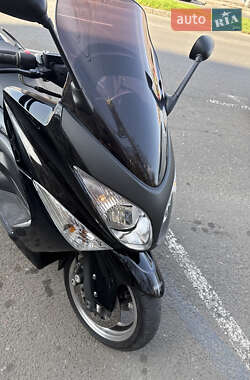 Макси-скутер Yamaha T-Max 500 2012 в 