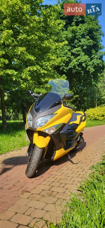 Скутер Yamaha T-Max 500 2009 в 