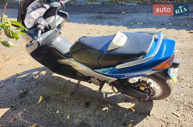 Макси-скутер Yamaha T-Max 500 2000 в 