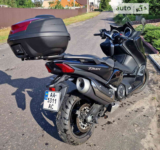 Максі-скутер Yamaha T-MAX 2019 в Києві фото 4 Максі-скутер Yamaha T-MAX 2019 в Києві