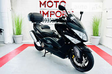 Макси-скутер Yamaha T-MAX 2008 в Одессе