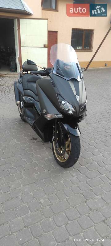 Максі-скутер Yamaha T-MAX 2013 в Кам'янці-Бузькій