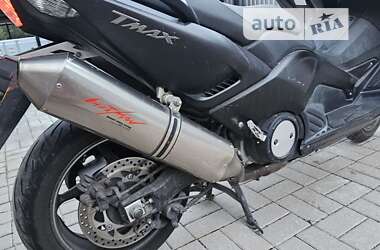 Макси-скутер Yamaha T-MAX 2013 в 