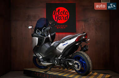 Максі-скутер Yamaha T-MAX 2017 в 