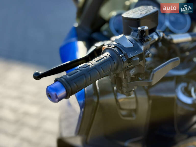 Макси-скутер Yamaha T-MAX 2009 в Одессе фото 7 Макси-скутер Yamaha T-MAX 2009 в Одессе