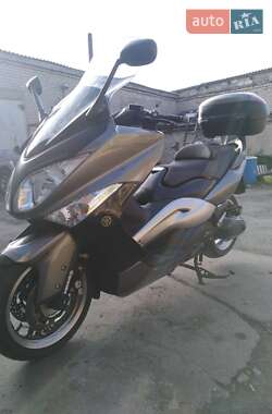 Макси-скутер Yamaha T-MAX 2011 в Александровке