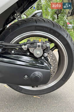 Максі-скутер Yamaha T-MAX 2010 в 