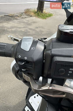 Максі-скутер Yamaha T-MAX 2010 в 